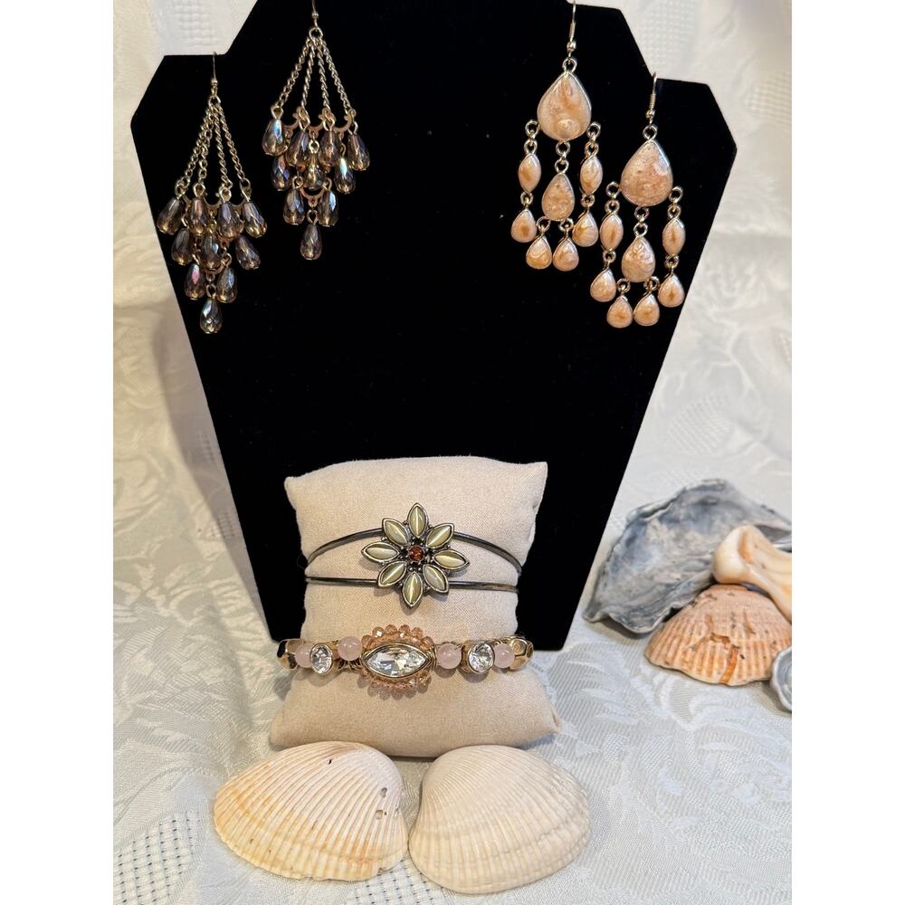 Neutral Coastal Jewelry Bundle | Necklaces + Bracelets + Earrings - Picture 2 of 7
